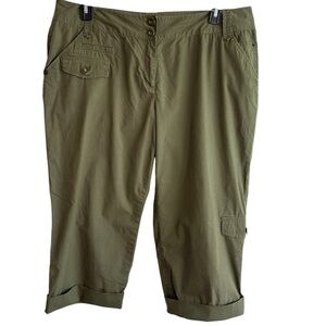 Liz & Co. Womens Plus Size 16 Capri Stretch Comfort Cargo Pants Oliver Green